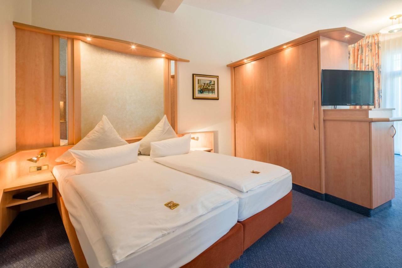 Best Western Hotel Riedstern リートシュタット エクステリア 写真