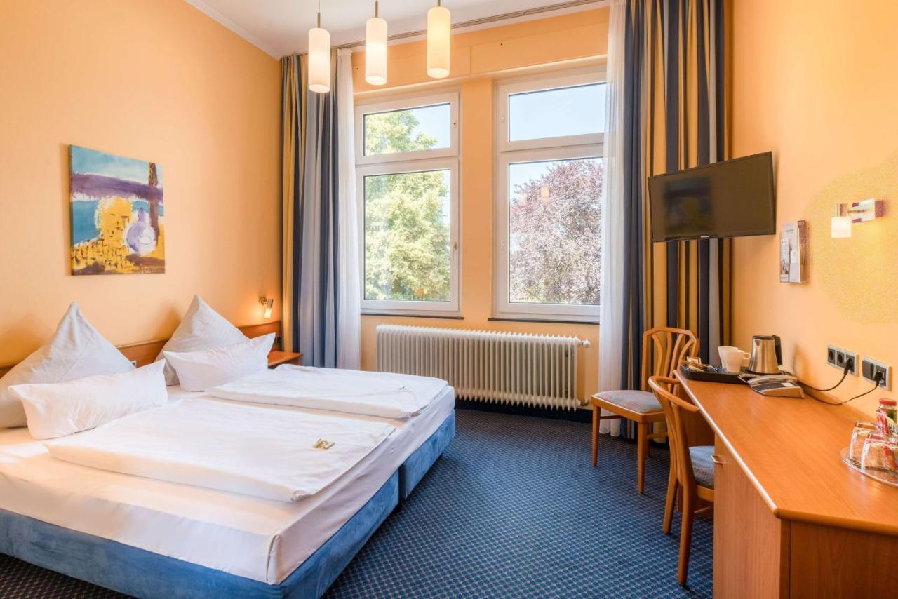 Best Western Hotel Riedstern リートシュタット エクステリア 写真