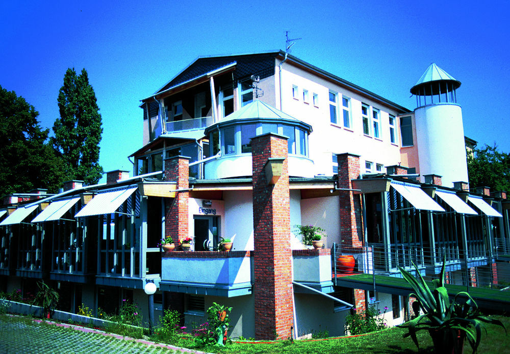 Best Western Hotel Riedstern リートシュタット エクステリア 写真