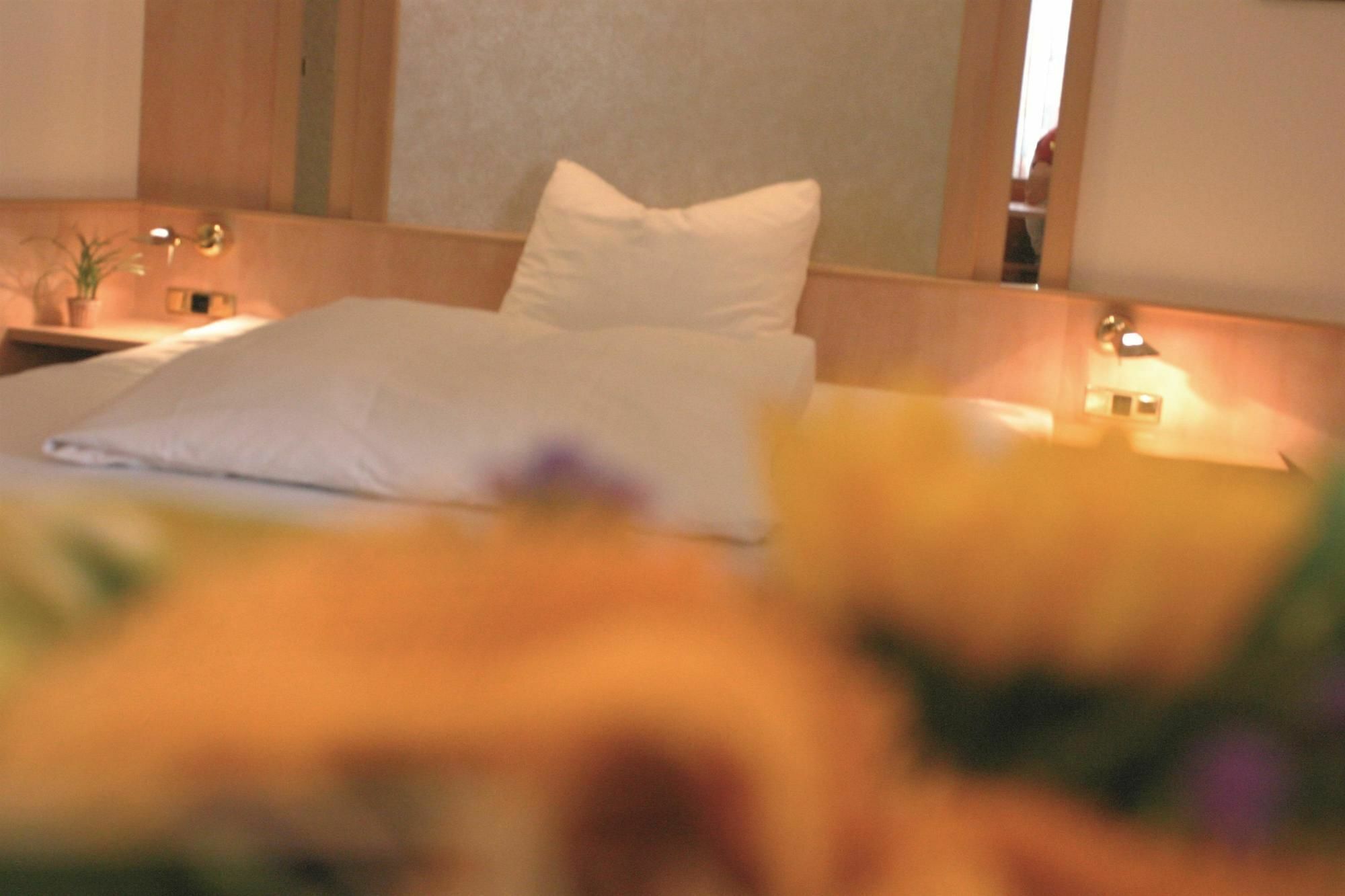 Best Western Hotel Riedstern リートシュタット エクステリア 写真